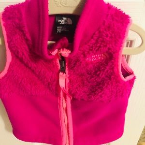 North face baby vest